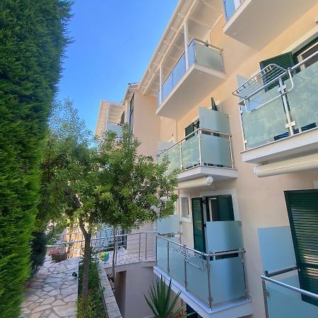 Oasis Hotel Perigiali Eksteriør billede