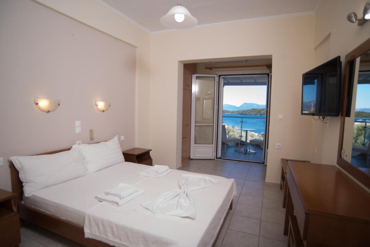 Oasis Hotel Perigiali Eksteriør billede