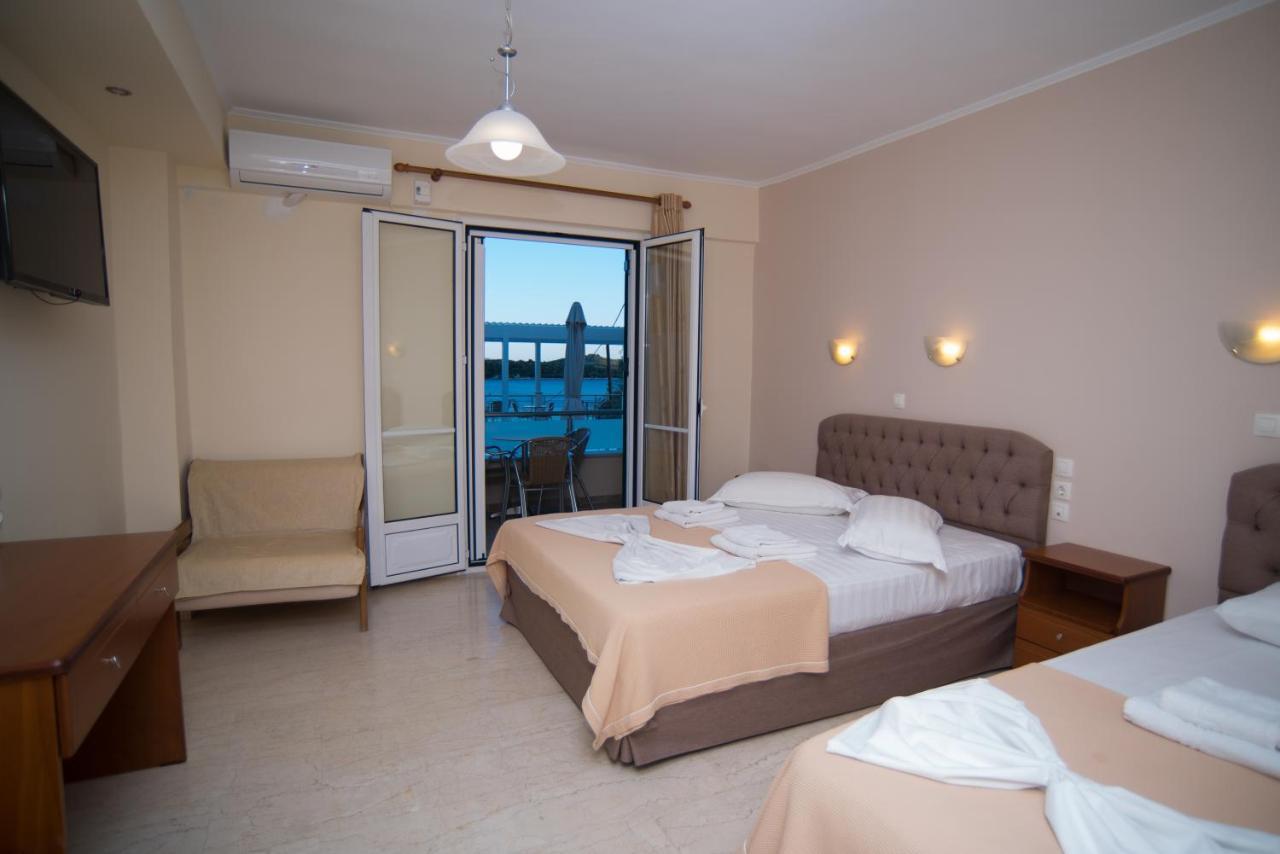 Oasis Hotel Perigiali Eksteriør billede